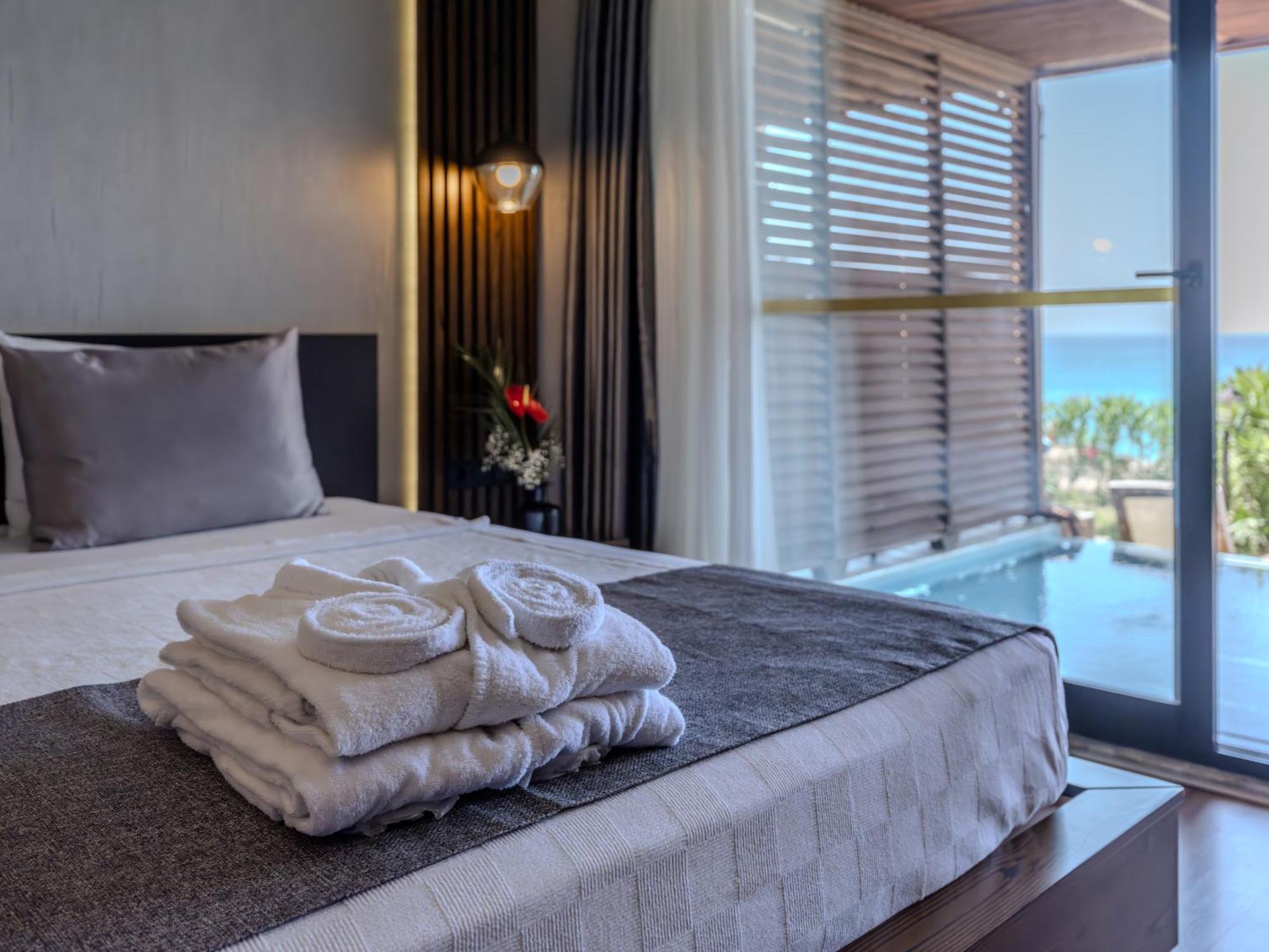 Adora Calma Beach Hotel Adults Only คิซิลอท ภายนอก รูปภาพ