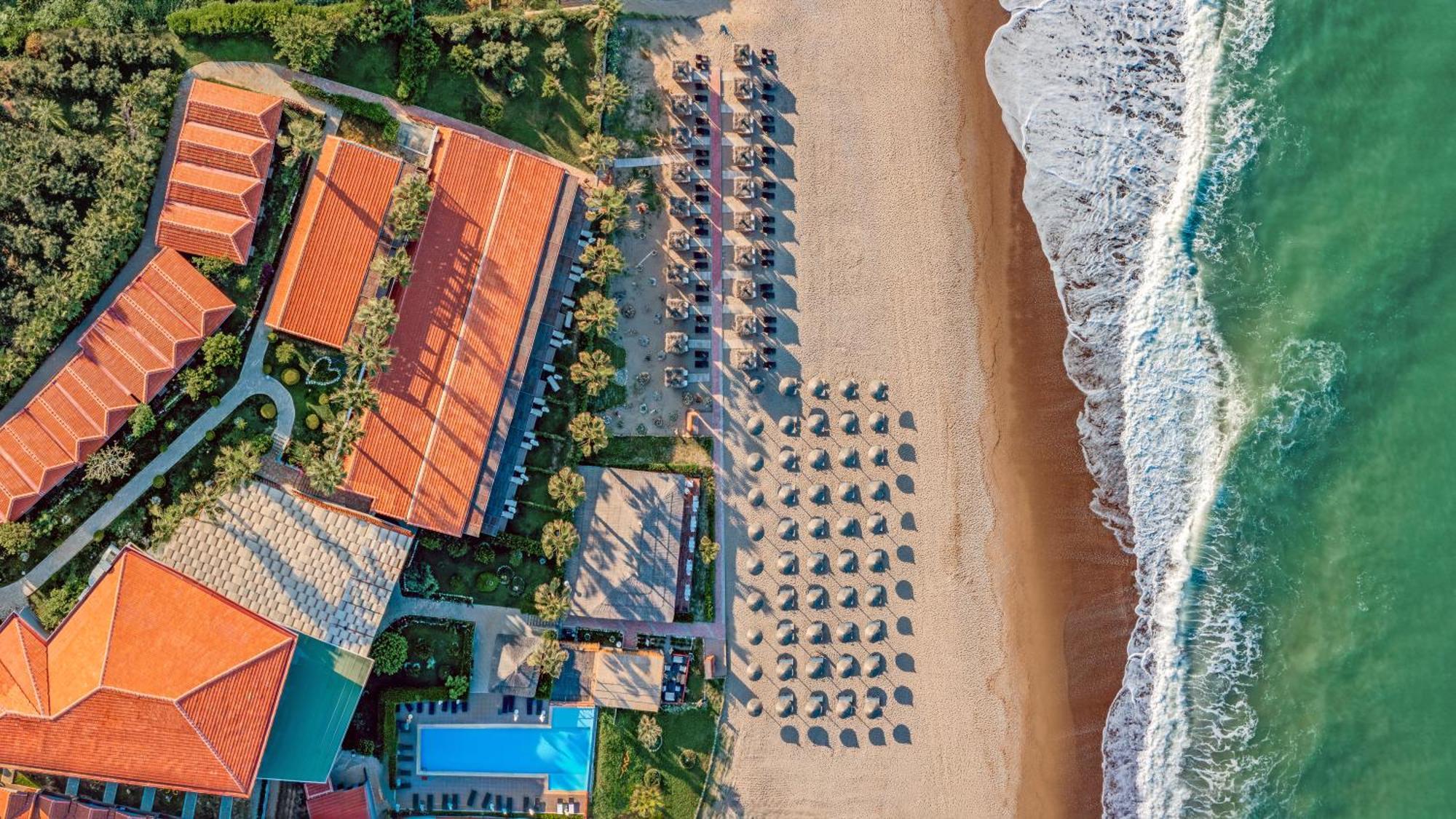 Adora Calma Beach Hotel Adults Only คิซิลอท ภายนอก รูปภาพ