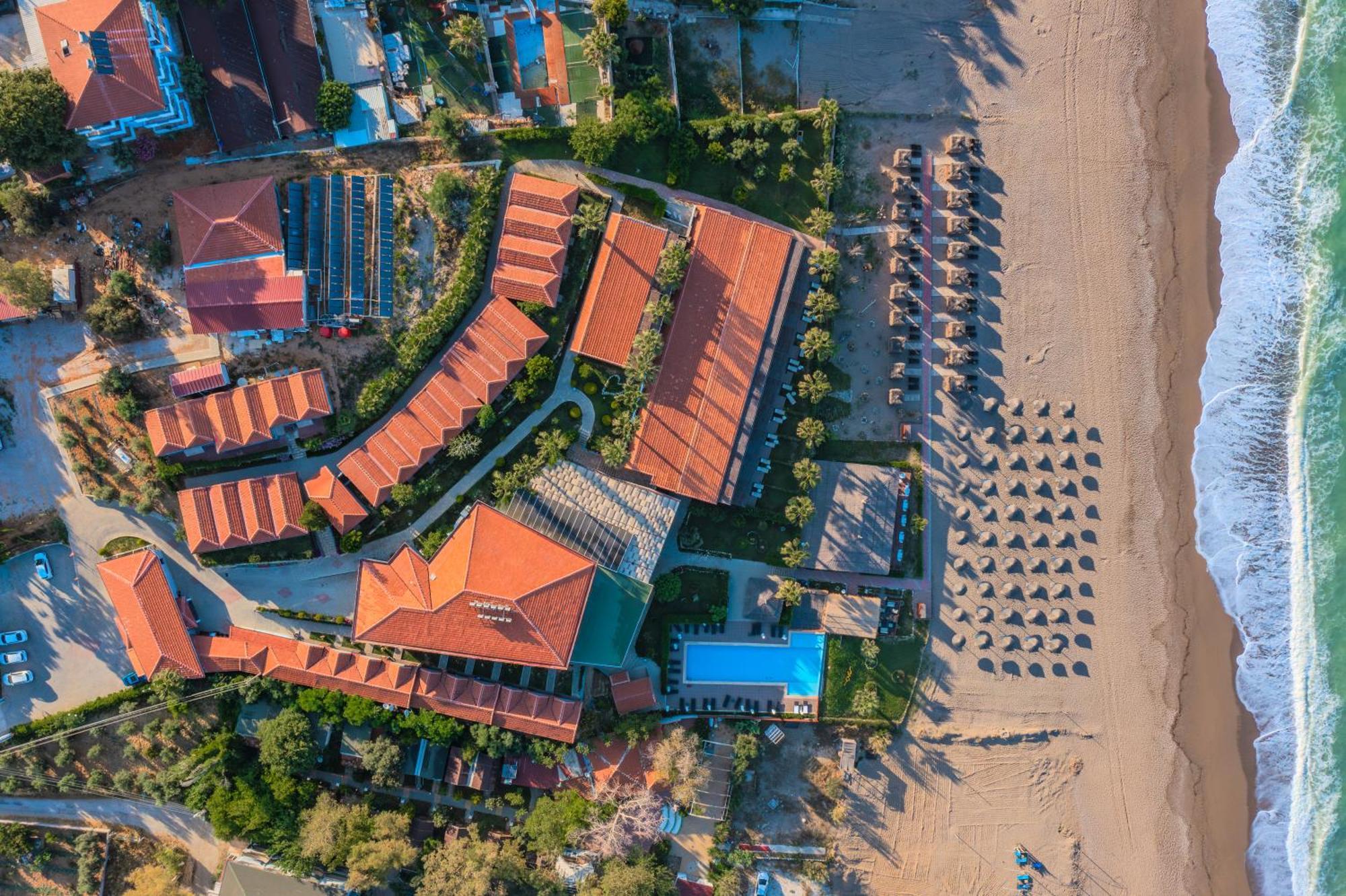 Adora Calma Beach Hotel Adults Only คิซิลอท ภายนอก รูปภาพ