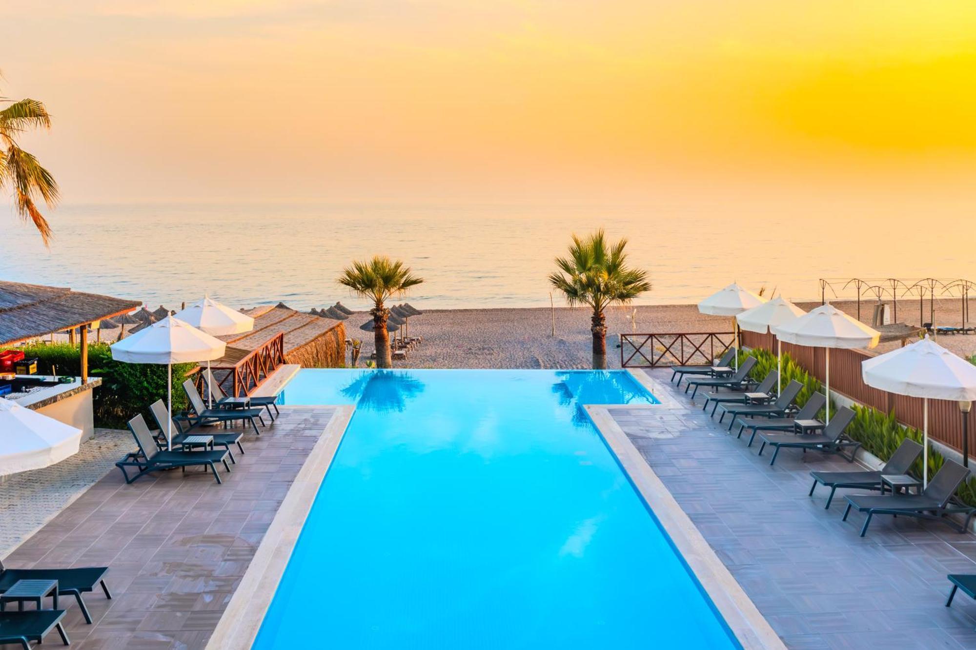 Adora Calma Beach Hotel Adults Only คิซิลอท ภายนอก รูปภาพ