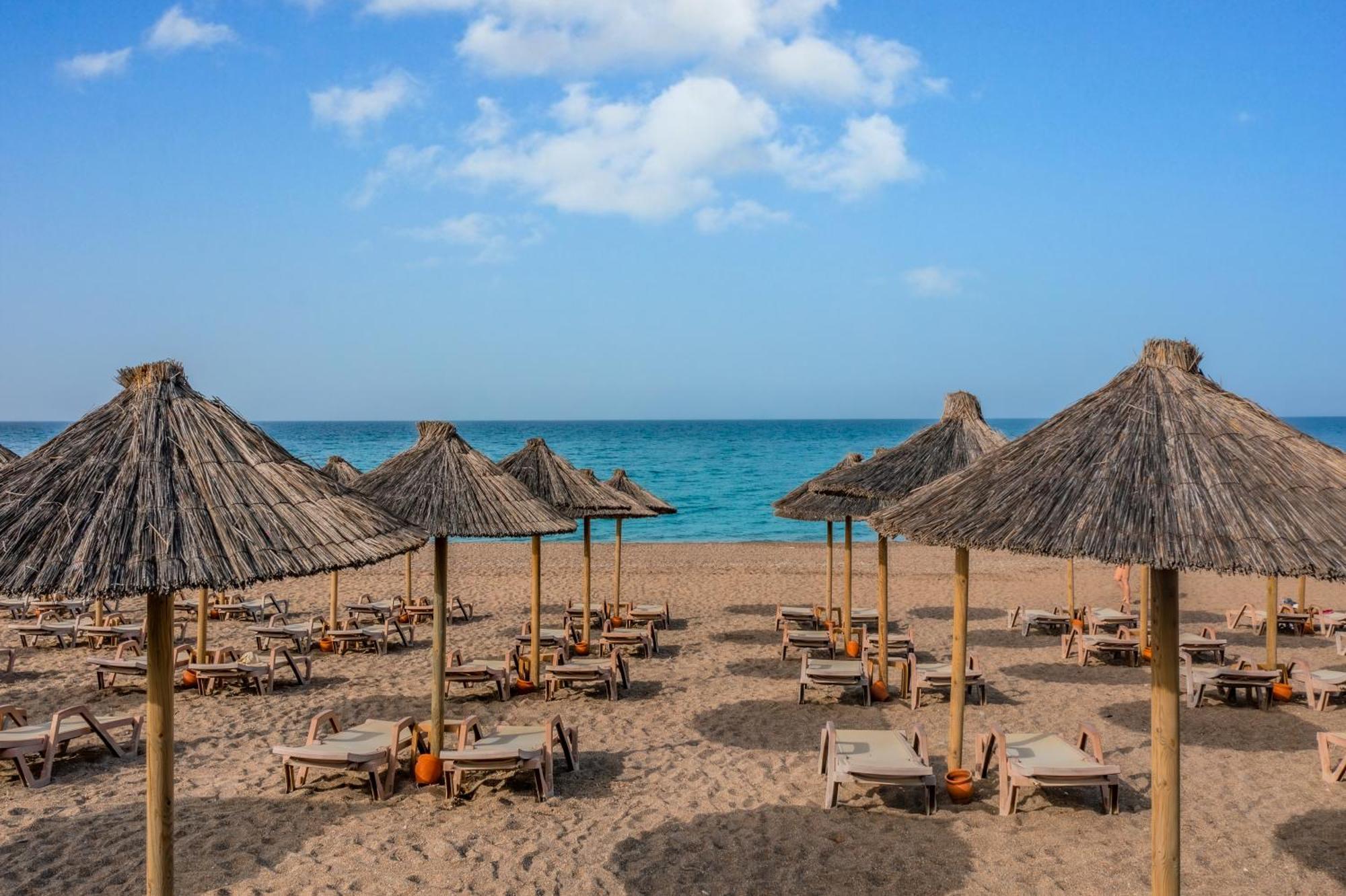 Adora Calma Beach Hotel Adults Only คิซิลอท ภายนอก รูปภาพ