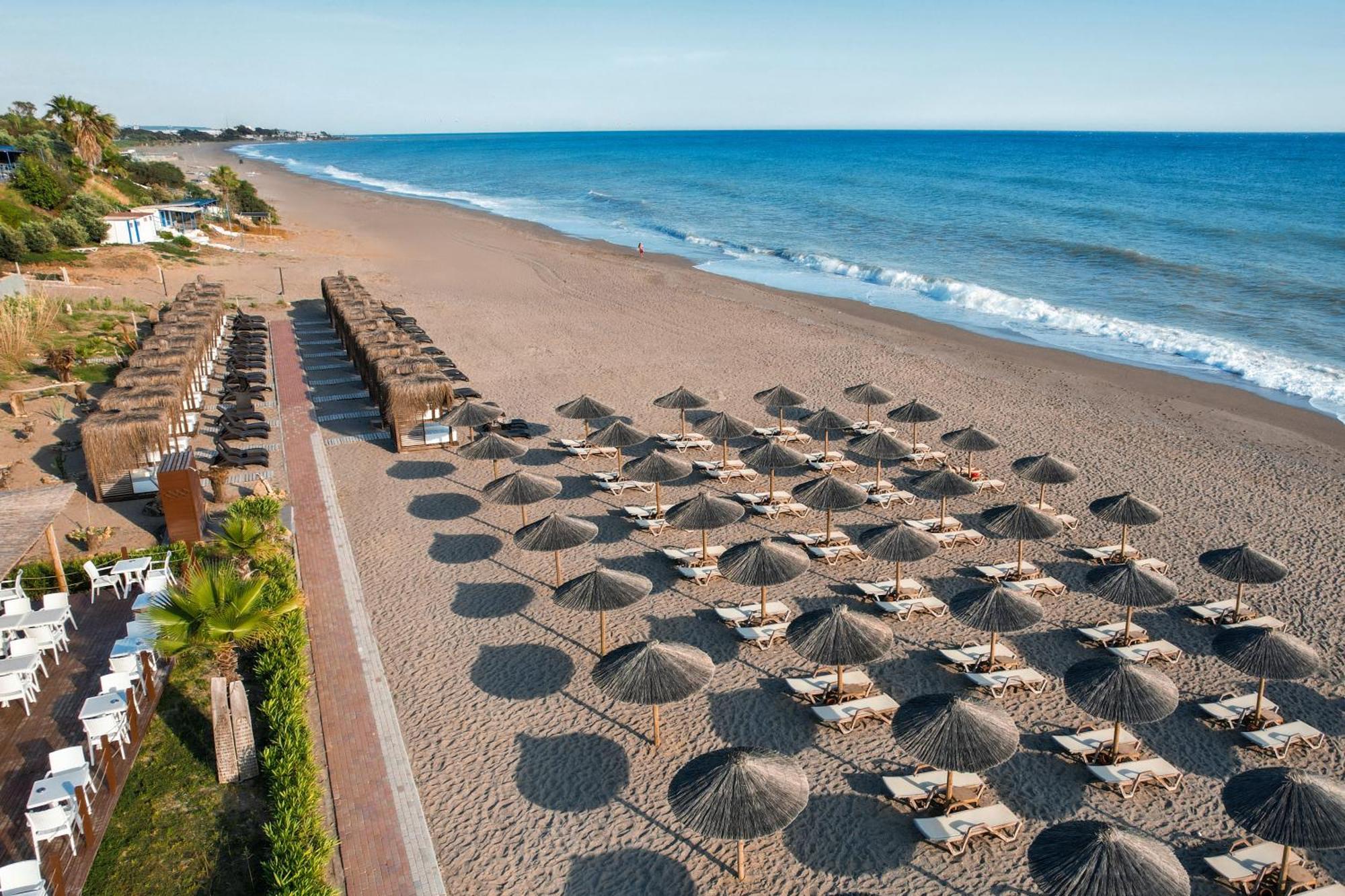 Adora Calma Beach Hotel Adults Only คิซิลอท ภายนอก รูปภาพ