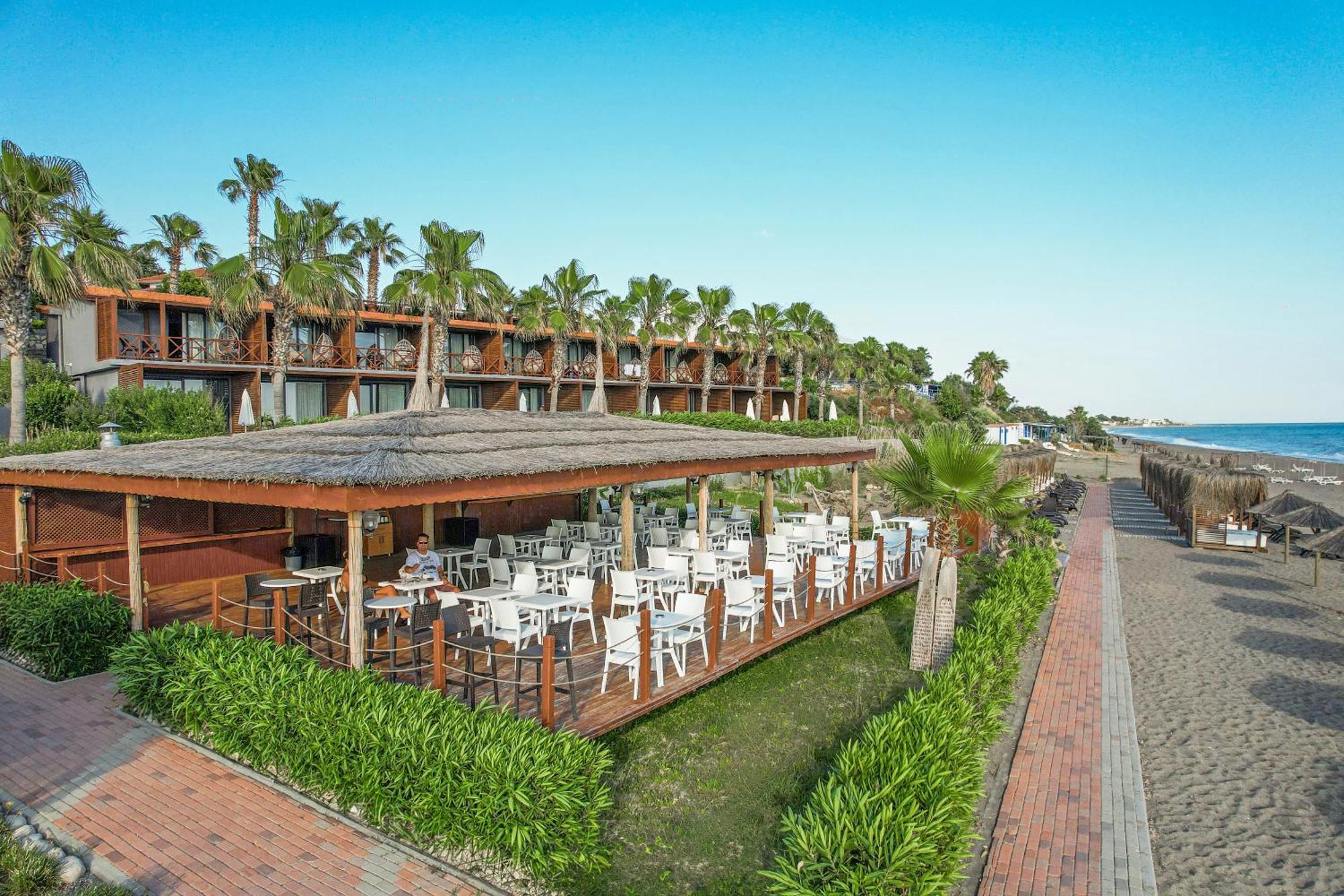 Adora Calma Beach Hotel Adults Only คิซิลอท ภายนอก รูปภาพ