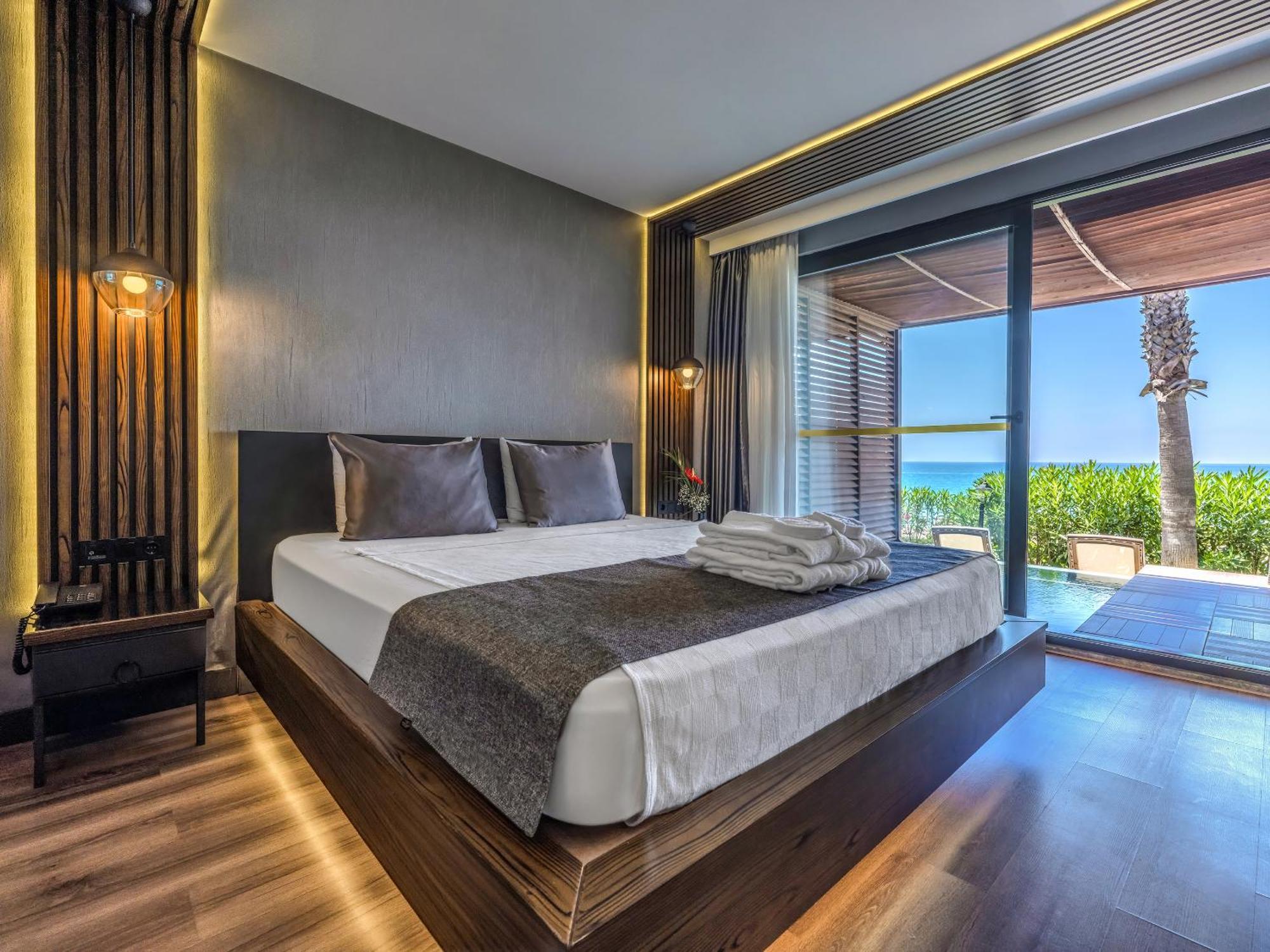 Adora Calma Beach Hotel Adults Only คิซิลอท ภายนอก รูปภาพ